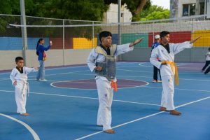Alcaldía de Maracaibo entrega rehabilitada la cancha de usos múltiples “Ayacucho.”