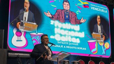 Zulia: Más de 4.000 niños y jóvenes exaltaron la gaita en un monumental homenaje a Neguito Borjas
