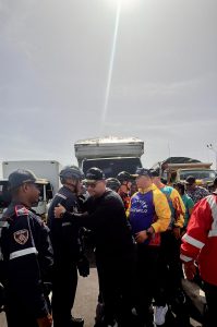 Bomberos de San Francisco en el estado Zulia salen rumbo a la zona central del país