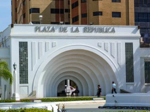 Alcaldía de Maracaibo activa más de 20 centros de acopio para afectados por los terremotos