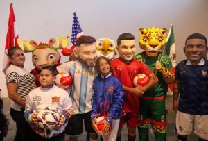 Alcaldía de Maracaibo homenajeó a escuelas que brillaron en el Festival Nacional de Gaitas