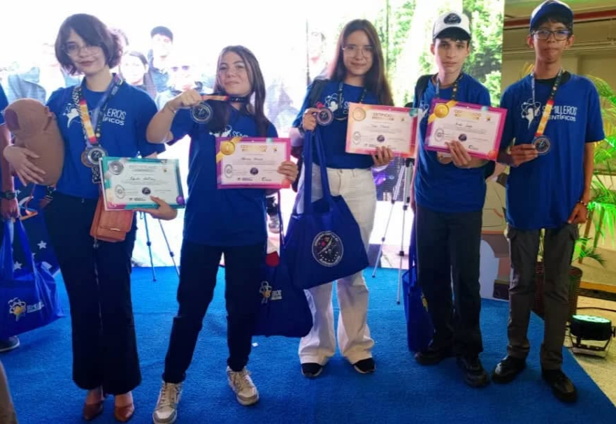 Mérida asegura cinco preseas en las Olimpiadas Nacionales de Astronomía 2026