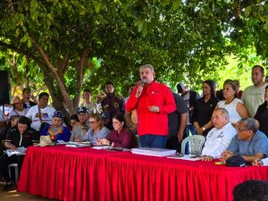 Gobernador Luis Caldera encabeza Gabinete Territorial Comunal en la parroquia Francisco Eugenio Bustamante