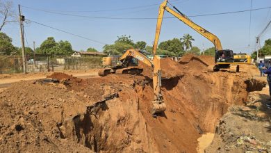 Gobernación del Zulia inicia sustitución de 140 metros de colector de aguas servidas
