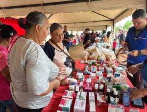 Atención médica gratuita ofrece la Alcaldía de Maracaibo en comunidades y red de ambulatorios