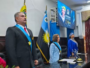 El Zulia le rinde tributo al poeta y escritor Udón Pérez y otorga Orden Lago de Maracaibo