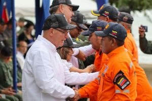 Actos conmemorativos de la Batalla Naval del Lago, Armada Bolivariana y Natalicio de El Libertador