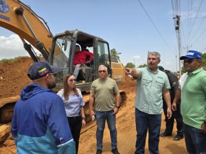 Gobernación del Zulia inicia sustitución de 140 metros de colector de aguas servidas