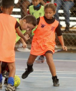 Torneo Comunitario del IMDEPREC en Maracaibo consagró a dos jóvenes promesas del futbol