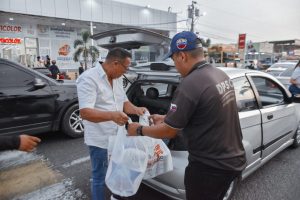 Llegan a San Francisco familias afectadas por el doblete sísmico en el país