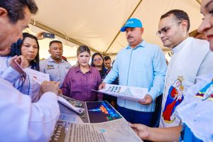 Gobernación del Zulia inicia trabajos de restauración del Monumento a la Virgen de Chiquinquirá en la Circunvalación #1