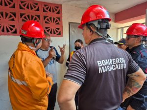 Brigadas de Riesgo del Zulia evalúan estructuras y sistemas de seguridad en grandes complejos residenciales de Maracaibo