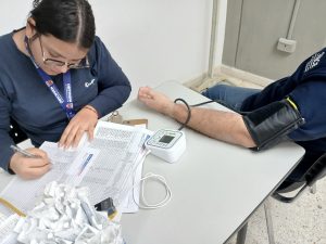 Dra. Tania Mesa solicita integración del sector privado en la recuperación de heridos por terremotos