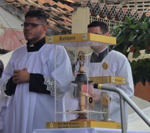 Encuentro diocesano en la frontera tras la develación de las imágenes de los beato