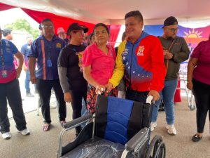 La Alcaldía de Maracaibo entregó 70 ayudas técnicas