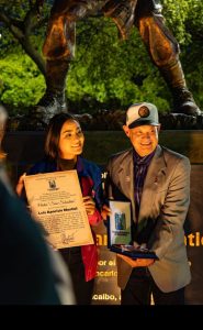 Alcaldía de Maracaibo develó la primera estatua en Venezuela en honor a Luis Aparicio