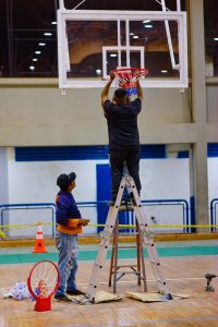 Gobernador Luis Caldera realiza pase de revista a los trabajos de rehabilitación del gimnasio cubierto Antonio Borjas Romero