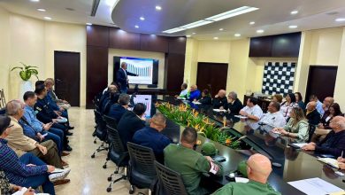 Zulia: Gobernador Luis Caldera se reunió con representantes de los sectores productivos y comerciales para impulsar la economía de la región