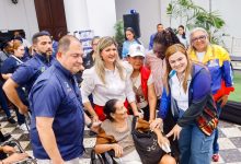 Gobernación del Zulia realiza jornada de entrega de ayudas técnicas y sociales