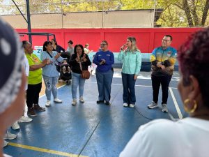 Gobernación del Zulia despliega Feria Escolar para expender útiles a precios solidarios y brindar atención médica pediátrica