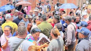 En el Zulia: En la parroquia Los Cortijos de San Francisco llego el Plan Cayapa de la Salud al CDI