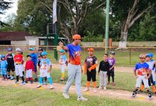 40 peloteros de la Academia Power Kids acudieron a clínica dictada por atletas profesionales