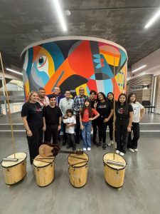 Fundación Nacional de la Gaita Gaiteros de Corazón entrega de kits instrumentales