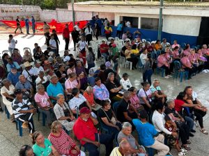 Gobernación del Zulia y Alcaldía de Santa Rita benefician a los adultos mayores con jornada integral
