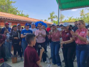 Gobernación del Zulia y Alcaldía de Santa Rita benefician a los adultos mayores con jornada integral