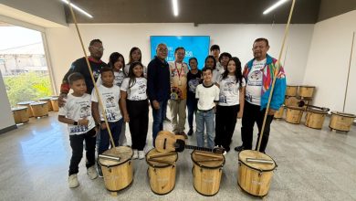 Fundación Nacional de la Gaita "Gaiteros de Corazón" entrega kits de instrumentos profesionales a varios conjuntos infantiles y juveniles