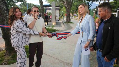 Gobernador Lacava y alcaldesa Elizabeth Niño reinauguraron la plaza Rafael Urdaneta en Naguanagua