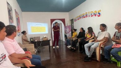 Realizado taller “Más Allá del Silencio, Un Estudio de Amor para Continuar la Vida” a propósito del mes amarillo