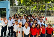 Alcaldesa Elizabeth Niño entregó uniformes escolares e inspeccionó rehabilitación de la U.E. Las Marías