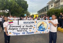 Con éxito se llevó a cabo el tradicional desfile de la Virgen del Rosario en Cabimas en el estado Zulia