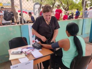 Jornada médica integral atiende a más de 260 estudiantes de la Universidad Politécnica Territorial de Maracaibo