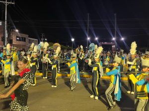 Con éxito se llevó a cabo el tradicional desfile de la Virgen del Rosario en Cabimas en el estado Zulia